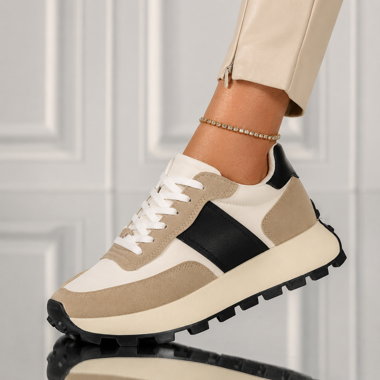 New Women’s Sneakers