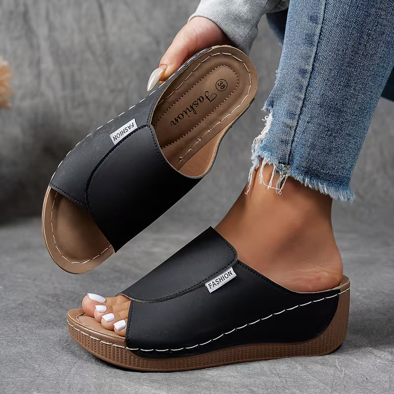 New Comfortable Sandals