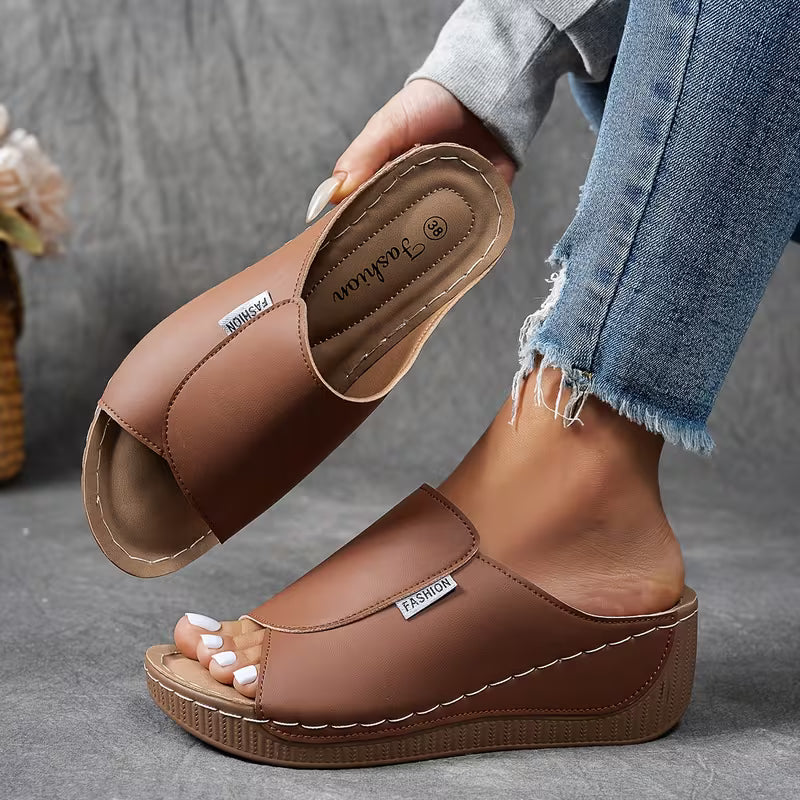 New Comfortable Sandals