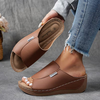 New Comfortable Sandals